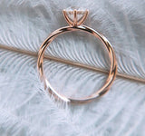 Rose gold round ring twisted rope design